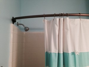 out of the bag shower bath bathing personal care clean water stephanie hughes stolen colon crohn's ostomy ileostomy colitis blog